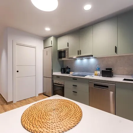 Апартаменты The Alta House Style And Comfort For 6