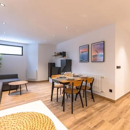 Апартаменты The Alta House Style And Comfort For 6