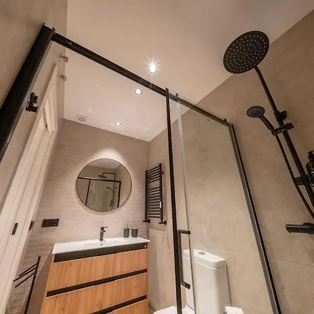 The Alta House Style And Comfort For 6 *